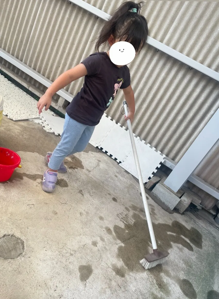 最後はみんなでお掃除〜！