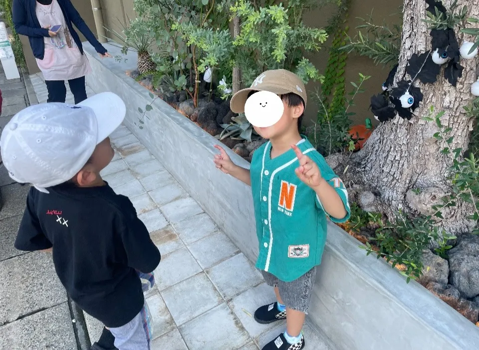 かわいいハロウィンの前で♡