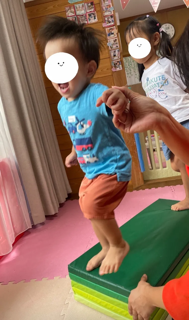 橋の上からジャンプ！